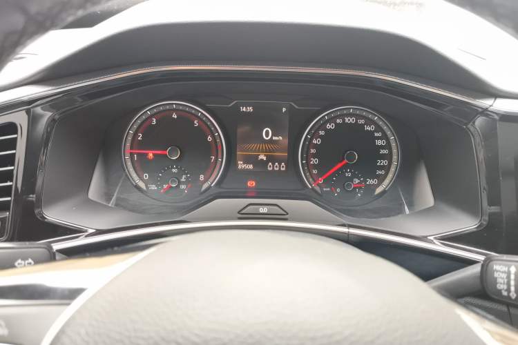 Used Volkswagen Tayron 2019 330TSI Two-Wheel Drive Luxury Model China VI Standard