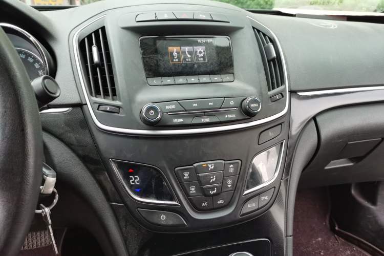 Used Buick Regal 2015 1.6T Leading Technology Model
