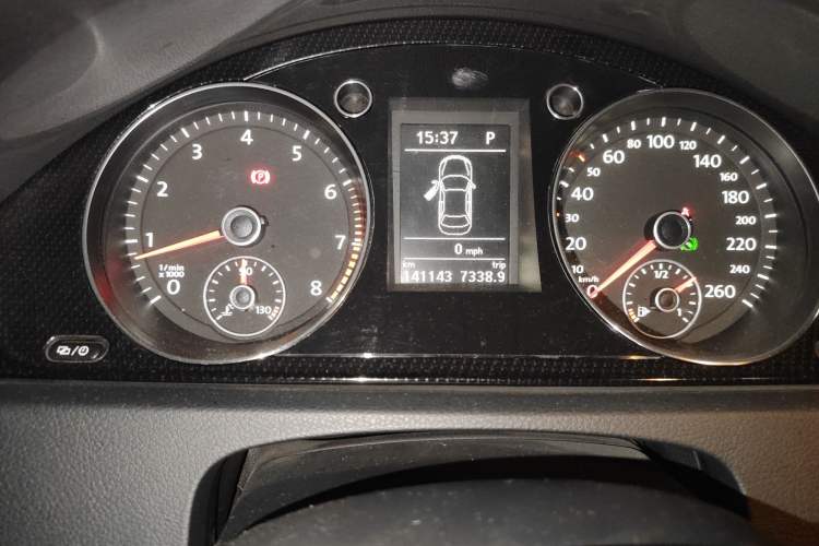 Used Volkswagen Magotan 2012 Revised Version 1.8TSI Leading Edition
