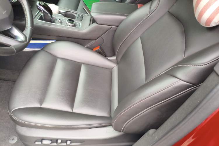 Used Cadillac XT4 2021 28T Two-Wheel Drive Leading Version Driver Seat