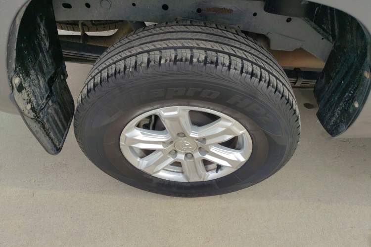 Used SAIC MAXUS T60 2017 2.4L Gasoline Manual Two-Wheel Drive High-Ride Elite Long-Body Version