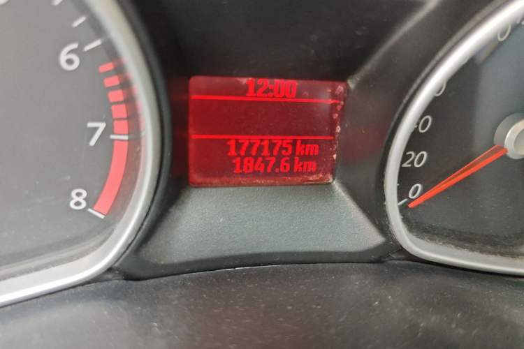 Used Ford S-MAX 2008 2.3L 7-Seater Flagship Navigation Version