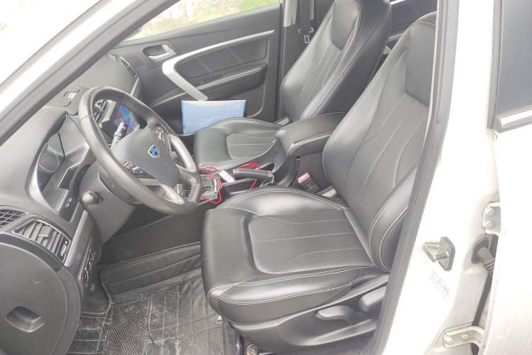 Used Geely Auto Emgrand 2016 Sedan 1.5L CVT Upward Version Left Front Seat