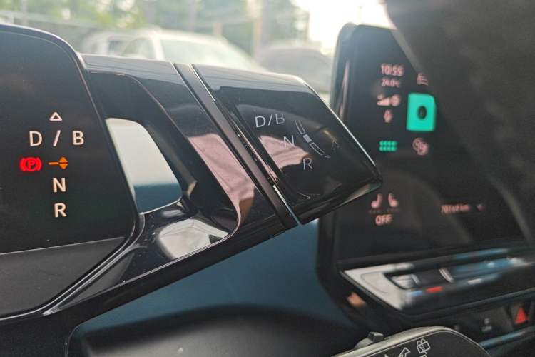 Used Volkswagen ID.3 2021 Pro Smart Edition Gear Lever