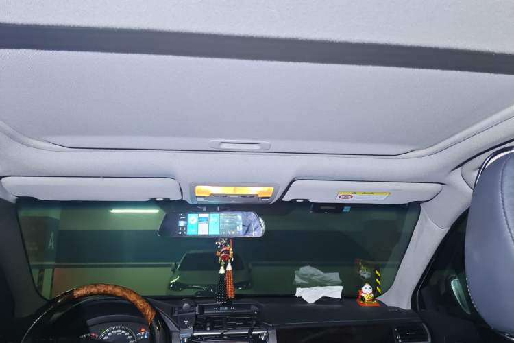 Used Toyota Camry 2016 2.5G 10th Anniversary Deluxe Navigation Edition