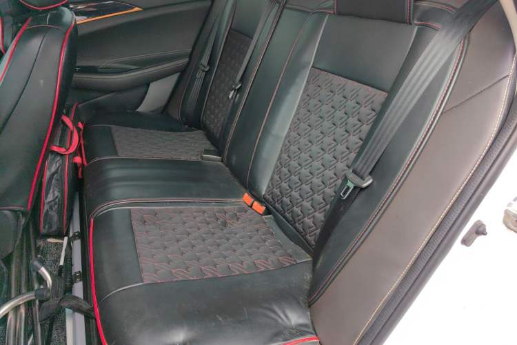 Used CHANGAN Eado DT 2018 1.6L Manual Smart Enjoyment Model