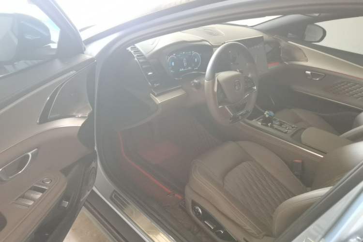 Used BYD Han 2023 EV Champion Edition 605KM Front-Drive Premium Model
