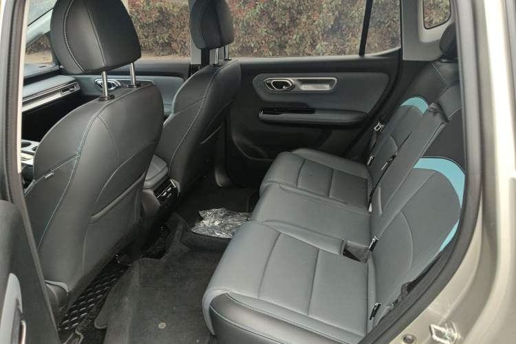 Used AION Y 2023 Plus 510 Tech Edition
