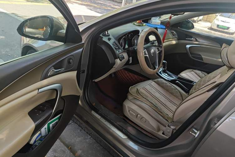 Used Buick Regal 2012 2.0L Luxury Edition
