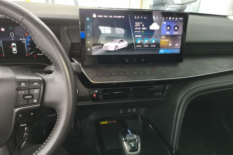 Used Toyota Camry 2024 Dual-Engine 2.5HG Prestige Edition
