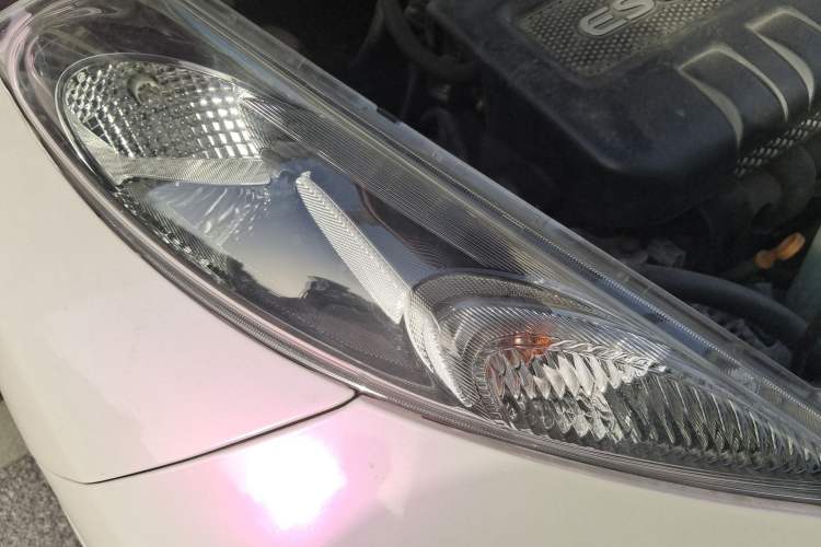 Used Infiniti ESQ 2014 1.6L Spontaneous Edition
