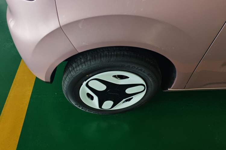 Used Geely Galaxy Panda 2025 210 km – Yuanqi Bear
