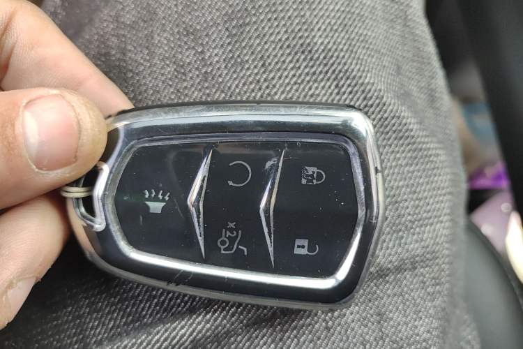 Used Cadillac XT5 2022 2.0T Two-Wheel Drive Luxury Version Interior 1