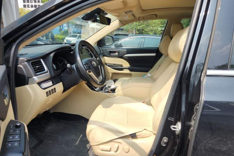 Used Toyota Highlander 2021 2.0T Four-Wheel Drive Luxury Edition 7 Seats
