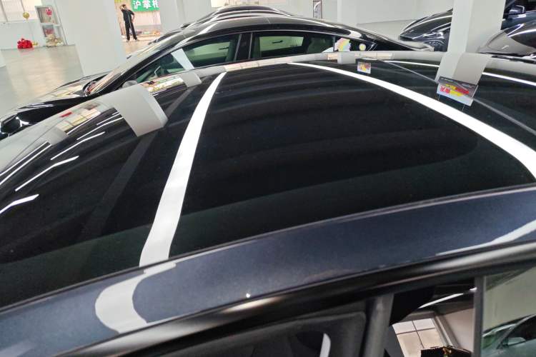 Used Tesla Model 3 2025 Rear-Wheel-Drive Version
