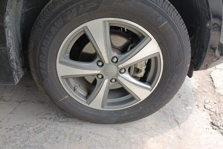 Used Haval H6 2016 Upgraded Model 1.5T Manual Two-Wheel Drive Elite Version