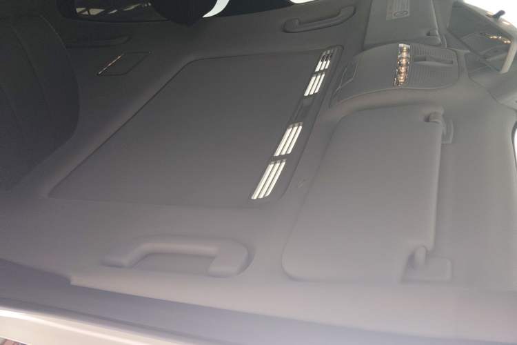 Used Mercedes-Benz E-Class 2017 E 200 L Sport 4MATIC Headliner