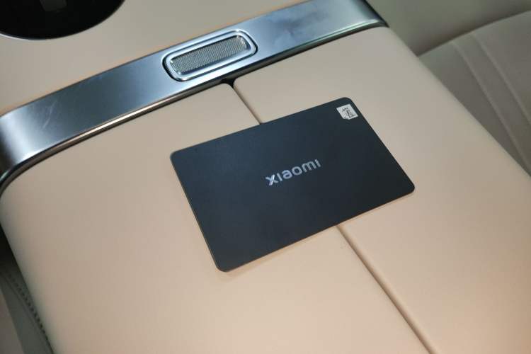 Used Xiaomi Auto YU7 2025 Ultra-Long Range High-Performance All-Wheel-Drive Max Edition