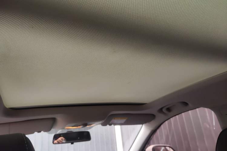 Used MG ZS 2018 1.5L Manual Luxury Version China V Standard