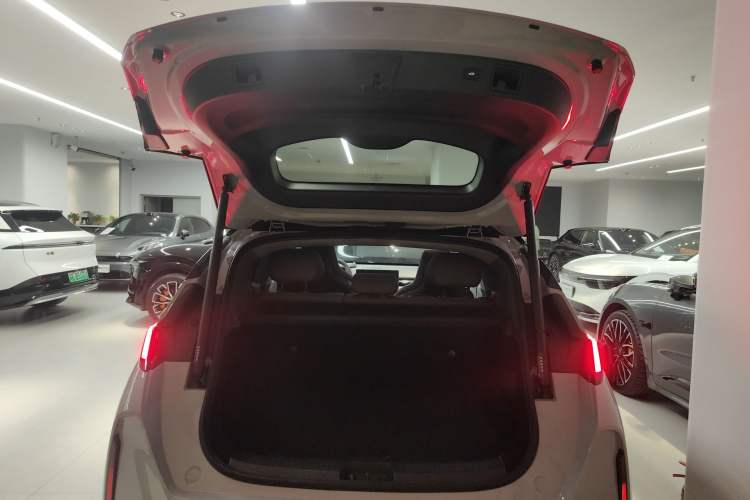 Used Zeekr X 2025 5-Seater Four-Wheel Drive Sport Version
