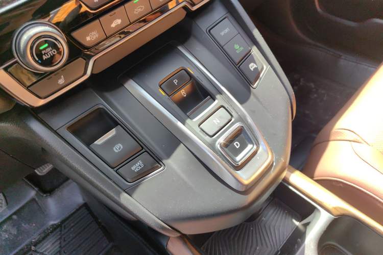 Used Honda CR-V 2017 Hybrid 2.0L Pure Edition
