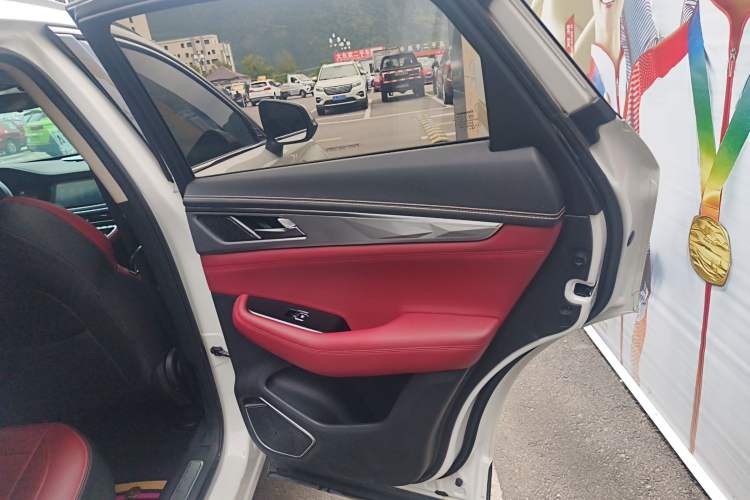 Used CHANGAN CS85 COUPE 2019 1.5T DCT Dynamic Version China VI Standard