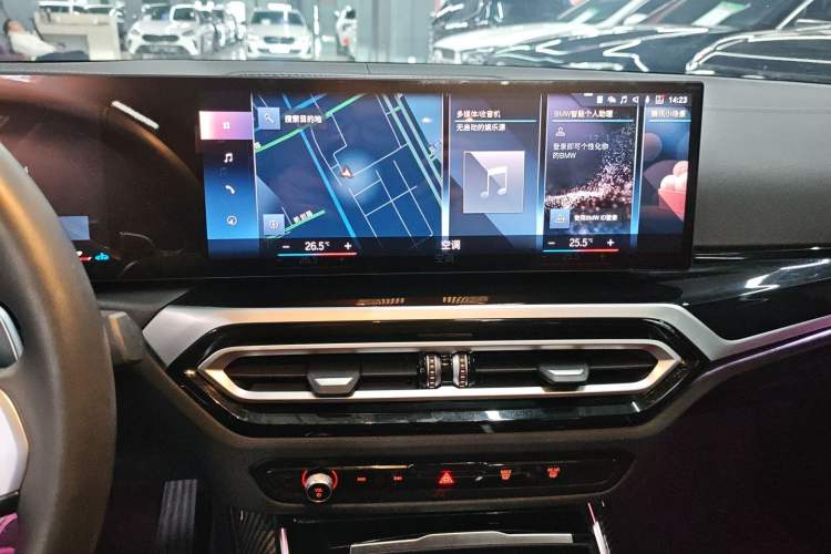 Used BMW 3 Series 2023 320Li M Sport Package Audio And AC Panel