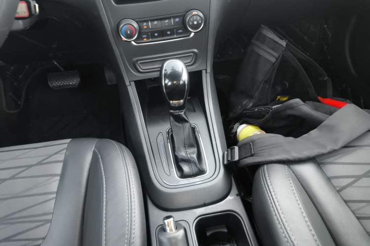 Used Cowin E3 2018 1.5L Automatic Luxury Version
