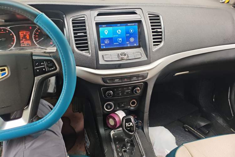 Used Geely Auto Vision 2016 1.5L Automatic Happiness Edition Audio And AC Panel