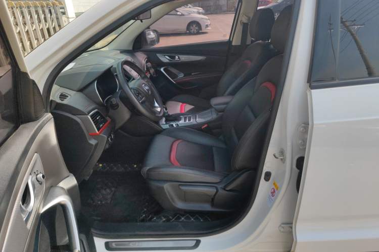 Used CHANGAN CS55 2018 1.5T Automatic Colorful Edition China V Standard Left Front Seat