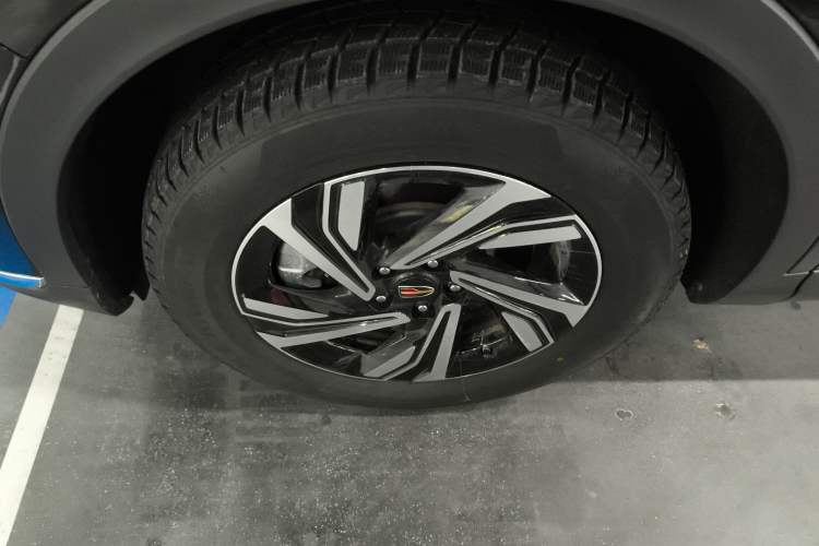 Used Hongqi HS5 2022 Revised Version 2.0T Smart Connect Flagship Edition