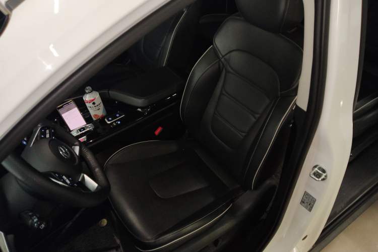 Used Hyundai Custo 2021 270TGDi Prestige LUX Left Front Seat