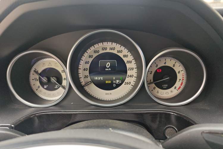 Used Mercedes-Benz E-Class 2014 Restyled E 260 L Sport Edition Instrument Cluster