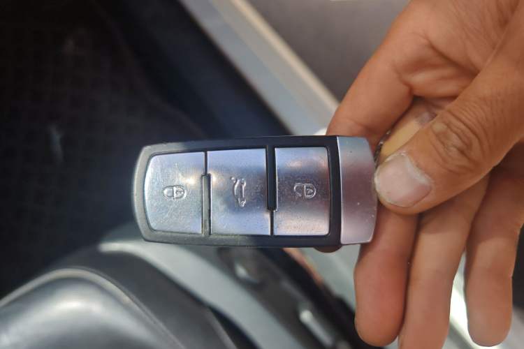 Used Volkswagen Magotan 2012 Revised Version 1.8TSI Leading Edition