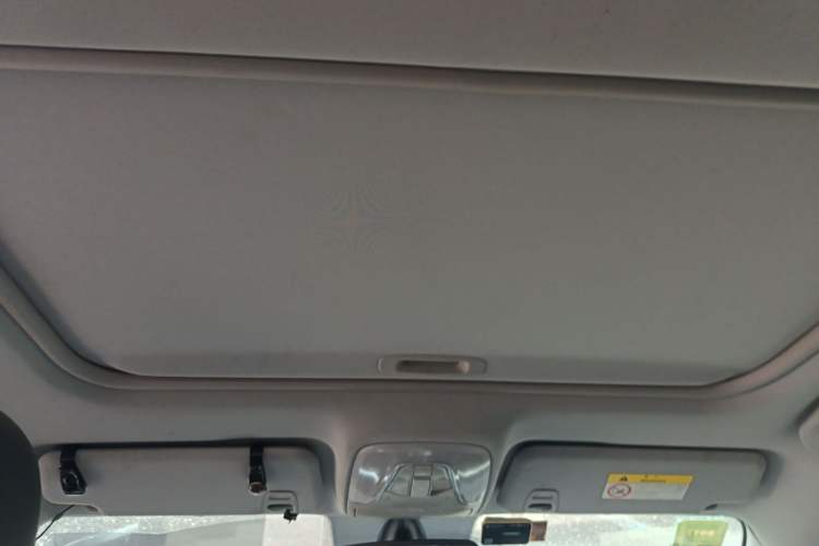 Used GAC Trumpchi GA8 2017 280T Deluxe Edition
