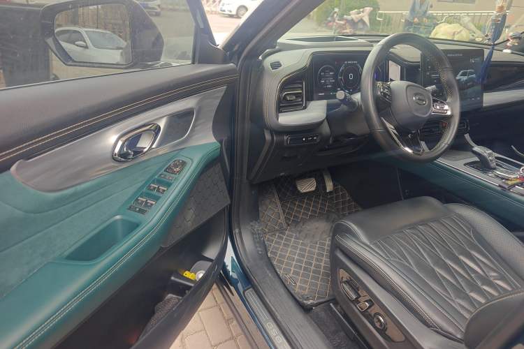 Used GAC Trumpchi GS8 2022 Double-Energy Series 2.0TM Four-Wheel Drive Premium Edition (7 Seats) Driver Seat