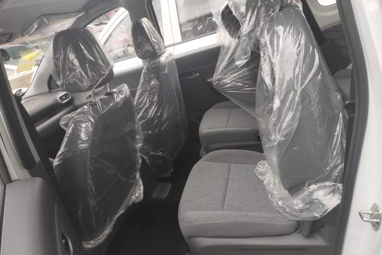 Used Wuling Hongguang New Energy 2025 Extended-Range Hybrid 50KM Comfort Version