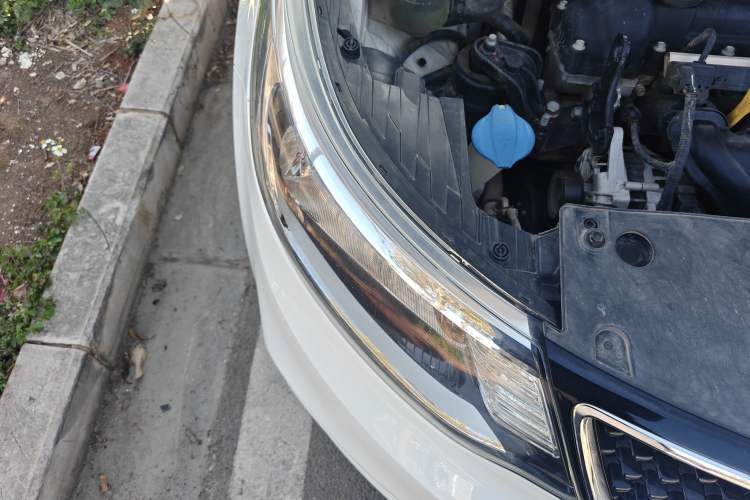 Used Kia K2 2015 Sedan 1.4L MT GLS