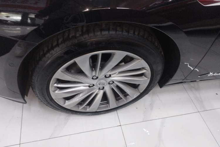 Used Buick LaCrosse 2025 Platinum Avia Edition
