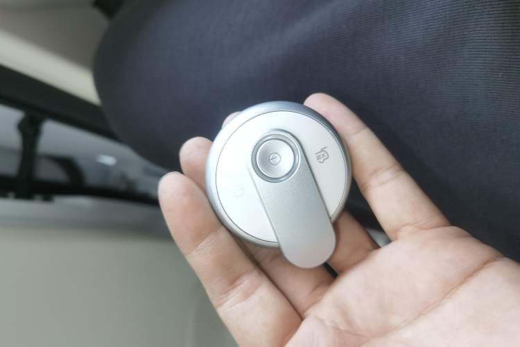 Used Bestune Pony 2026 222km Colorful Horse Vehicle Key