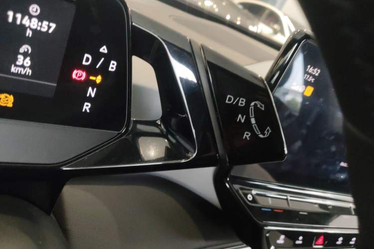 Used Volkswagen ID.3 2024 Outstanding Edition
