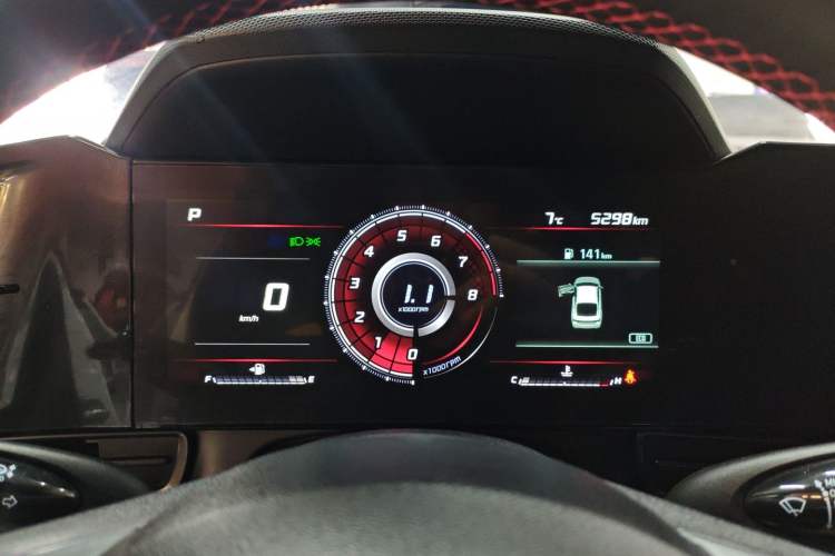 Used Hyundai Elantra 2022 240TGDi DCT LUX Prestige Edition