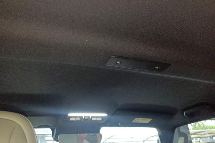 Used iCAR V23 2025 401 Two-Wheel Drive Advanced Edition Headliner