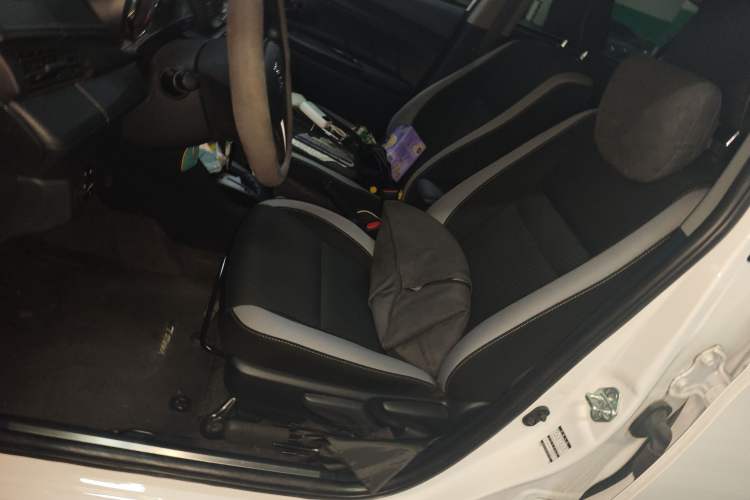 Used Toyota YARiS L Zhi Xuan 2022 X-Trail 1.5L CVT Leading PLUS Edition