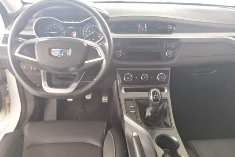 Used Geely Auto Vision S1 2019 Upgraded Model 1.5L Manual Happiness Edition
