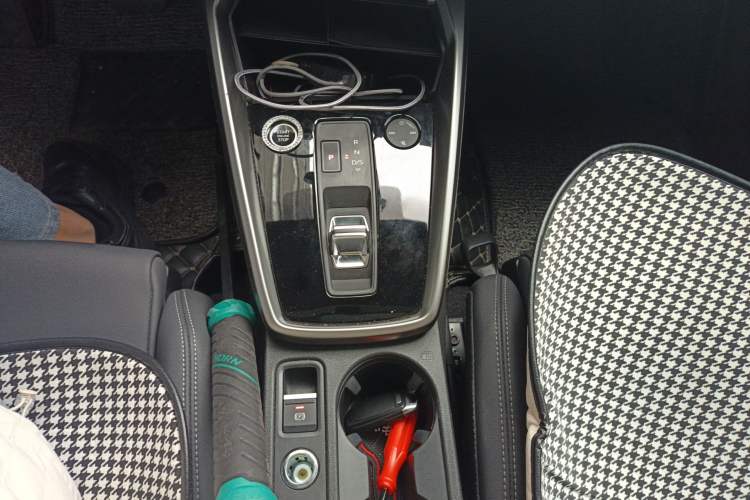 Used Audi A3 2021 A3L Limousine 35 TFSI Fashion Sport Model Gear Lever