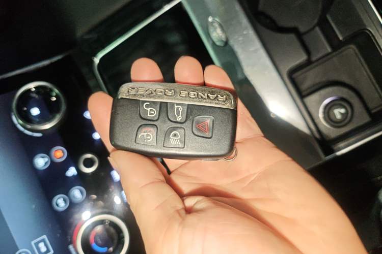 Used Land Rover Range Rover Velar 2020 P250 R-DYNAMIC S