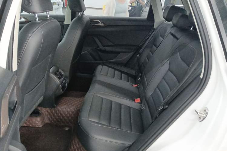 Used Volkswagen Tharu 2021 280TSI Two-Wheel Drive Comfort Edition
