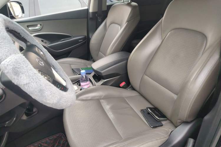 Used Hyundai Santa Fe Classic 2013 Revised Version 3.0L Four-Wheel Drive Flagship Edition Euro IV Left Front Seat