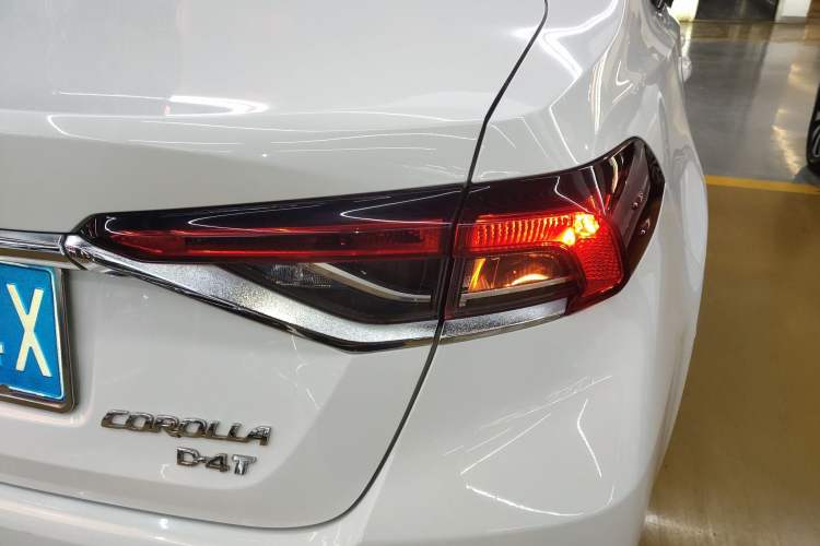 Used Toyota Corolla 2021 1.2T S-CVT Elite PLUS Edition Right Rear Taillight